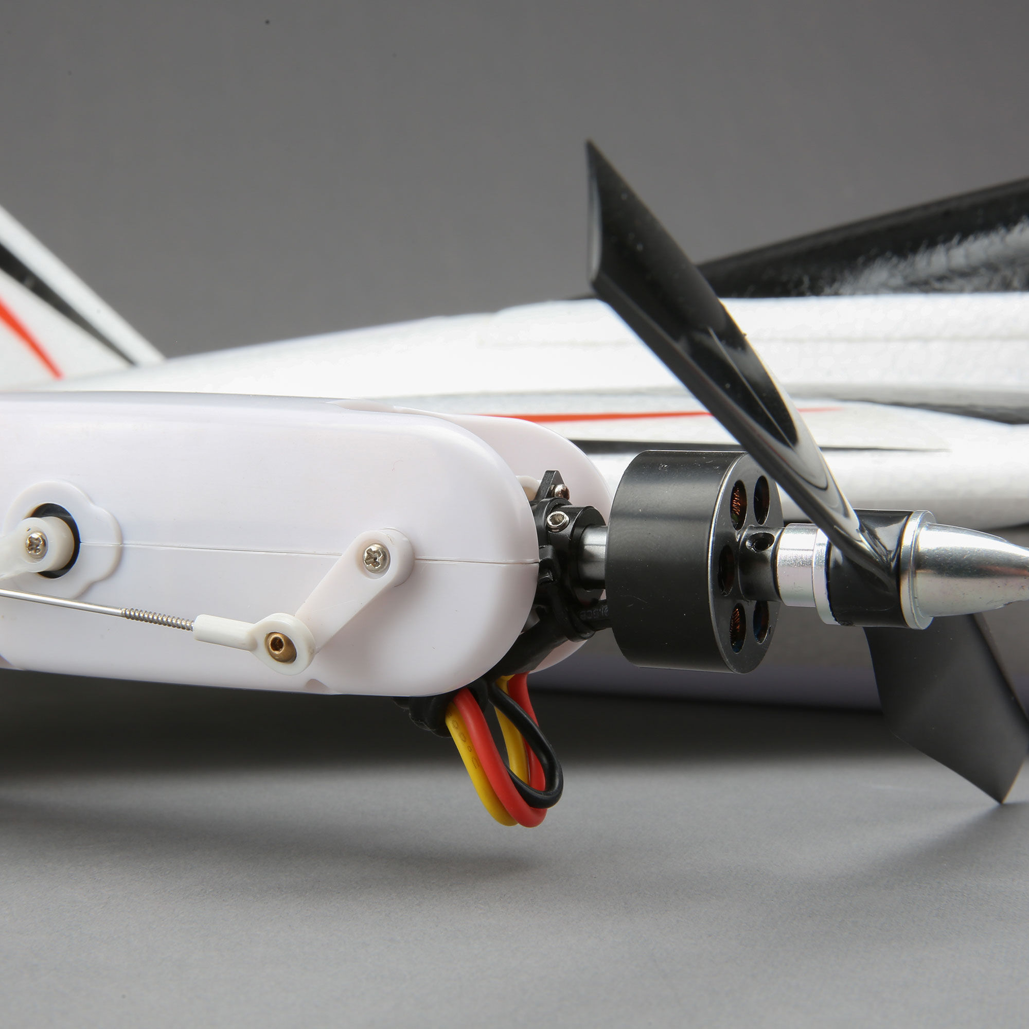 Vertical takeoff and landing rc aircraft hot sale