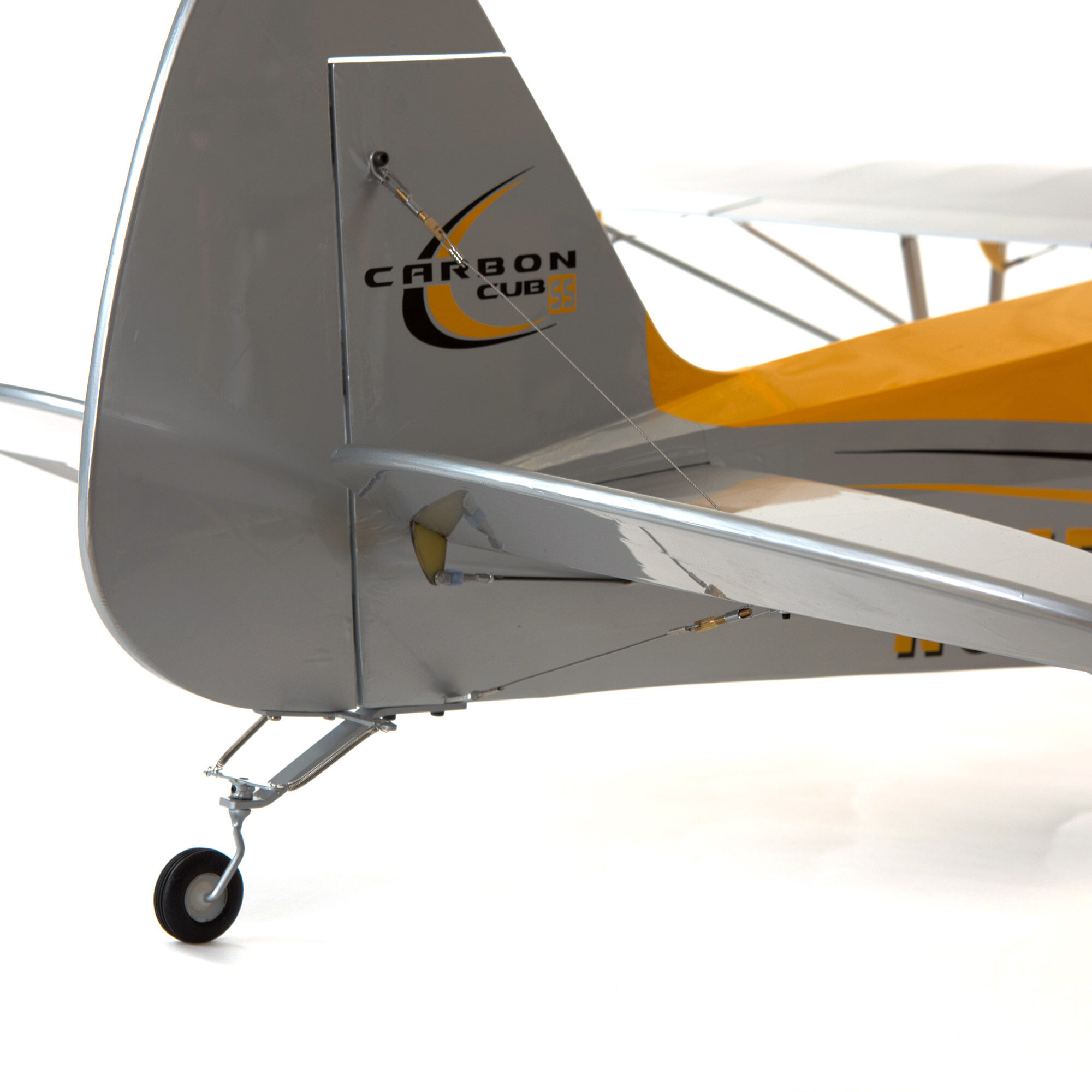 Hangar 9 Carbon Cub 15cc ARF 90